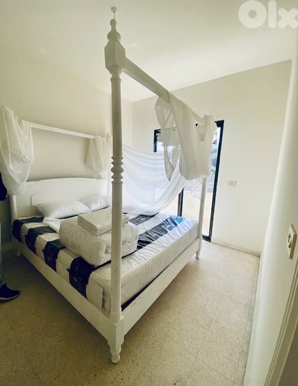 قطع  بحالة ممتازة /جديدة 4