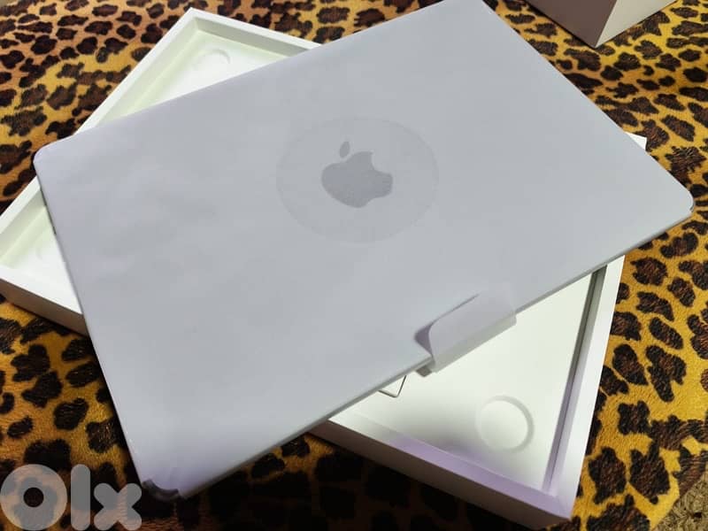 Macbook Air M2 2022 550gb ssd 5