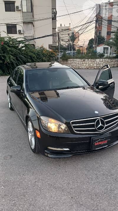 Mercedes-Benz C-Class 2011