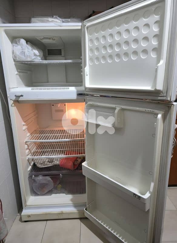 براد للبيع 2