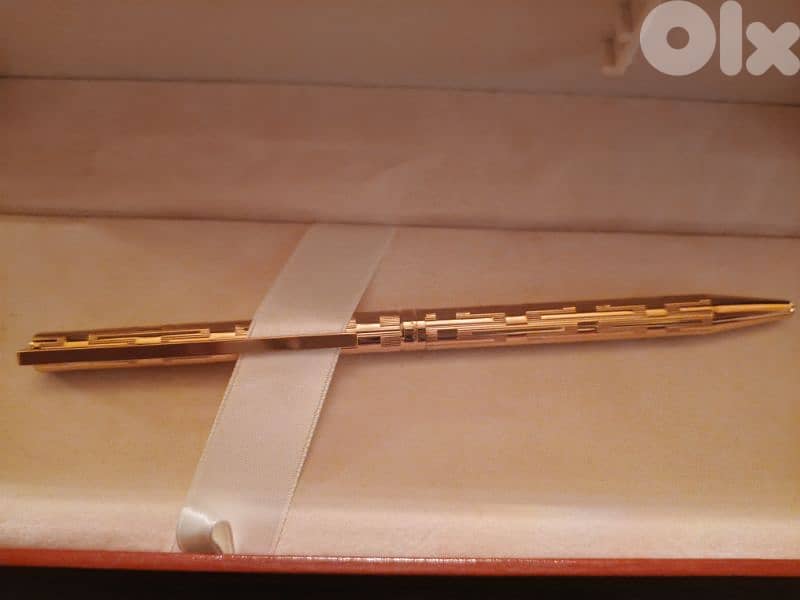 vintage dupont  plaque d or 2