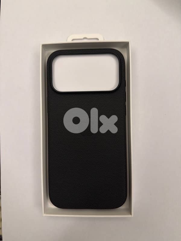 iphone 17 Pro Max Techwoven case with Magsafe-black 2