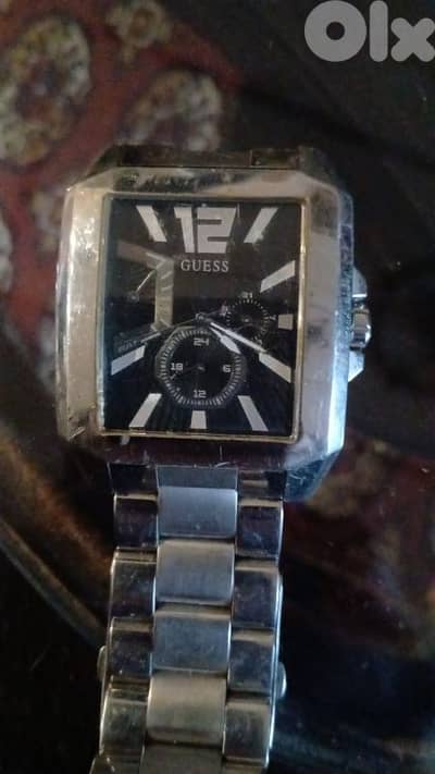 ساعه guess اصليه