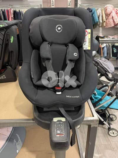 car seat with the base