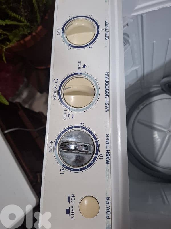 صيدا شارع دلاعة . بجانب حلويات الاقصى 2