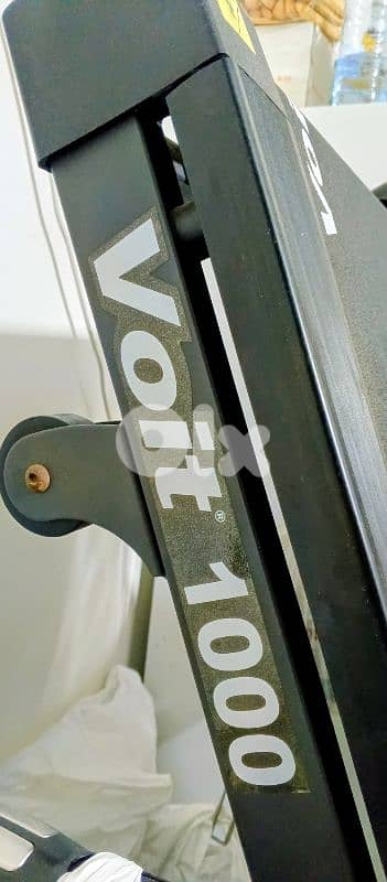 Voit 1000 Pulse treadmill used 3