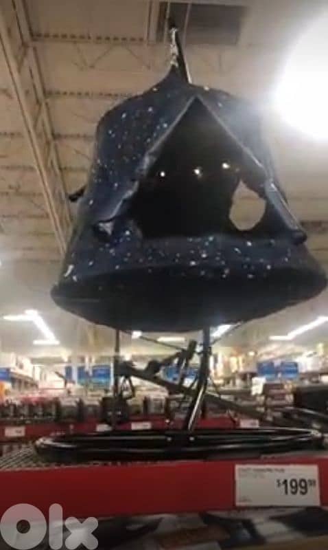 hangout pod member's Mark brand 1