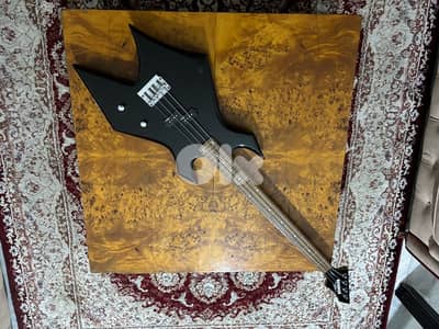 Bass electric guitar BC rich
