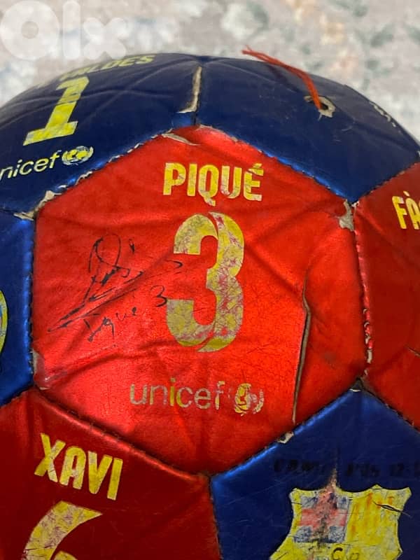 football with Messi signed 79120376 2