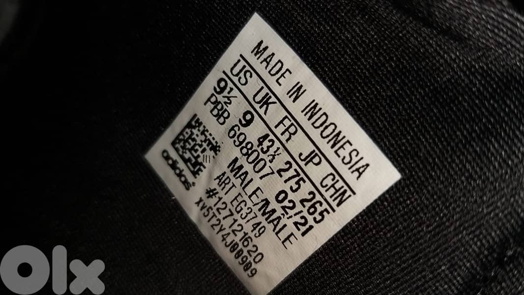 Adidas shoes size 43 (original) mich copy A 1