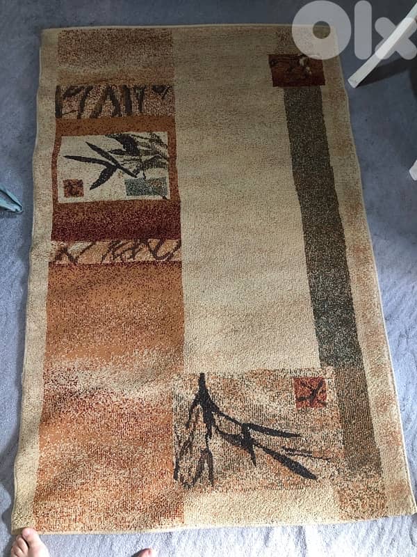 سجاد بسعر لقطة بحالة جيدة جدا لكل البيت 3