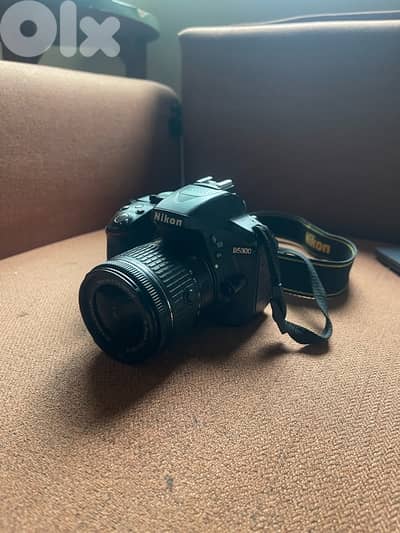 DSLR Camera - Nikon D5300
