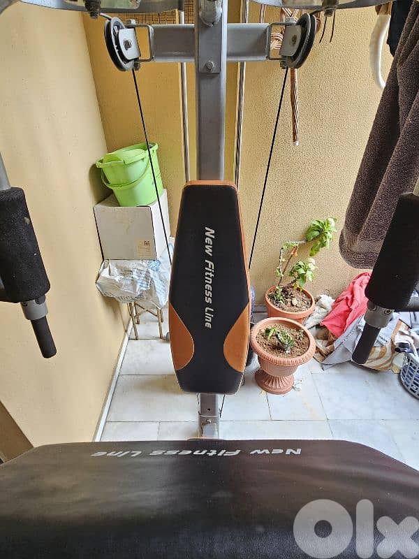Multi-Function Home Gym Machine – Good Condition 4