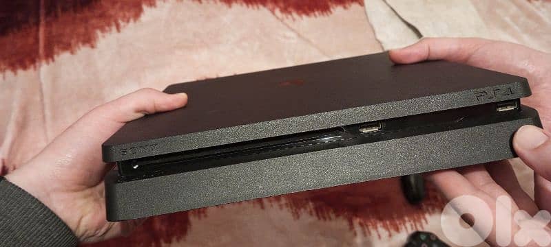 Ps4 slim 3