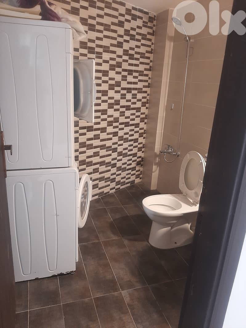 عفش بيت للبيع 2