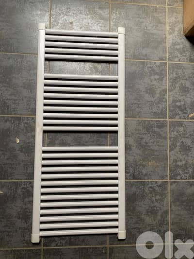 Seche serviette electrique / Electrical towel warmer
