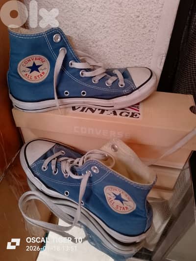 converse blue navy made in Vietnam