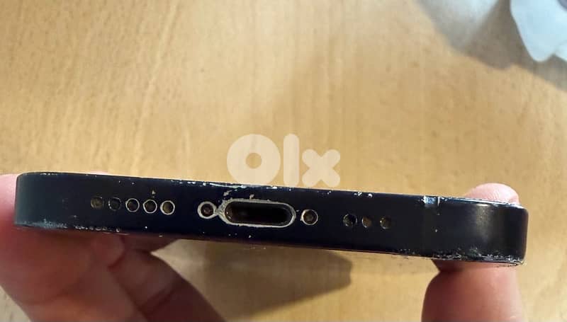 iPhone 12 128GB Black 2