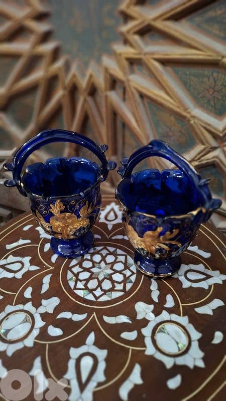 طقم بوهيمي ملكي من زجاج الكوبالت النادر بنقوش الذهب 5