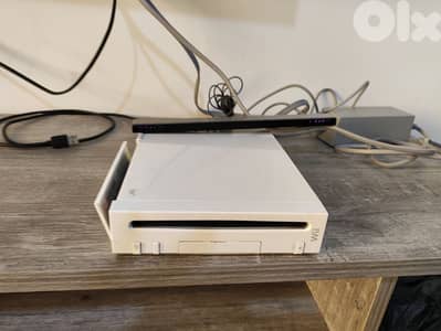 Nintendo Wii modded with games