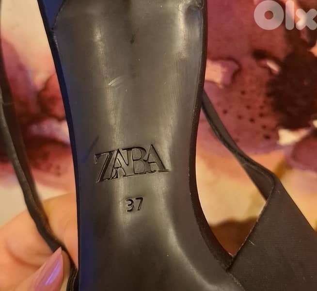 ZARA like new pump worn once 1
