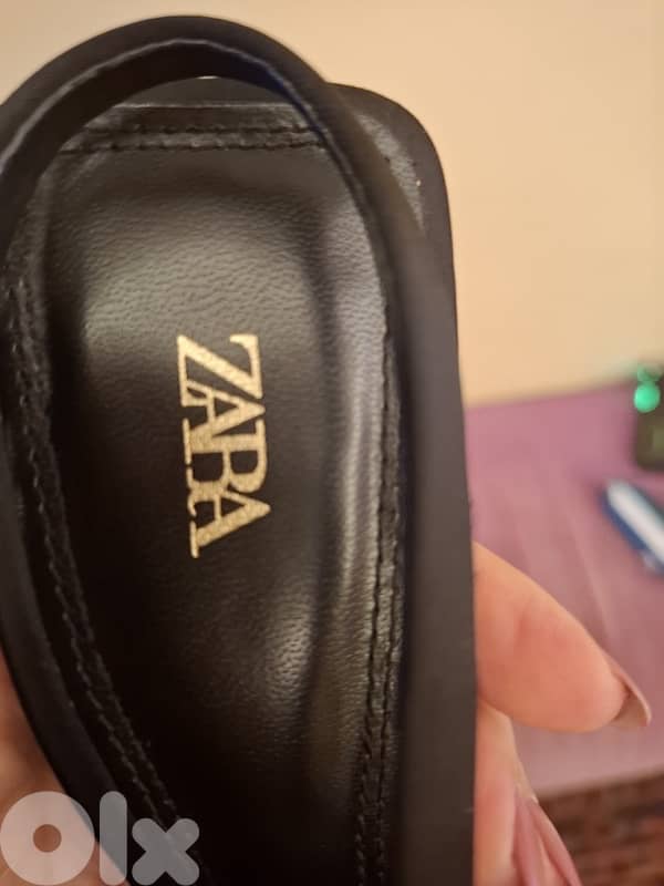 ZARA like new pump worn once 3