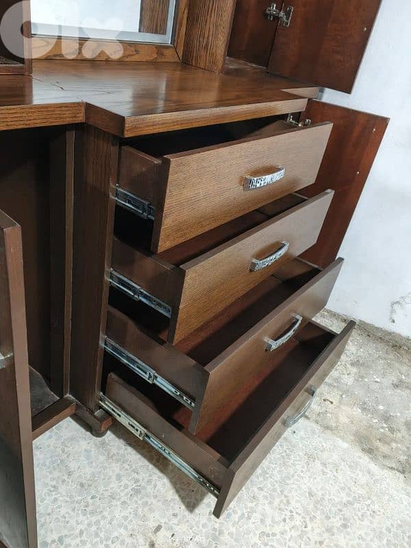 اوضة نوم خشب زان ولاتي كلا ملبسة قشرة سنديان سحاب ودرف 12