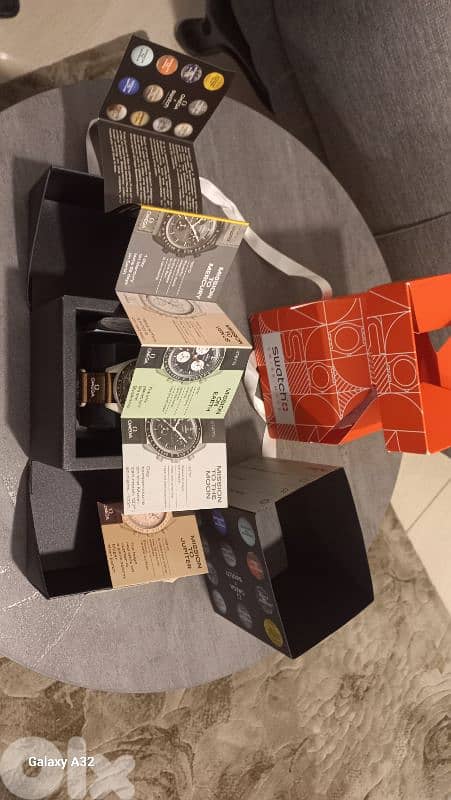 Omega Swatch - Mission To Saturn 9