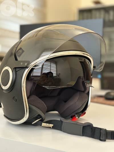 Vespa helmet