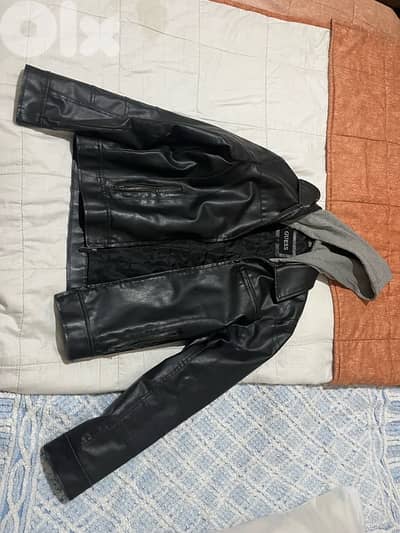 original Guess leather jacket (BRAND:Guess) in mint condition