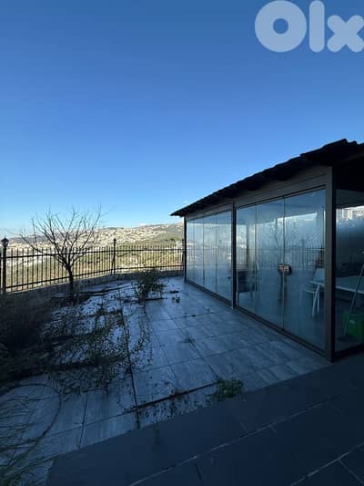 Modern apartment with Garden and Open views in Korner l hamra