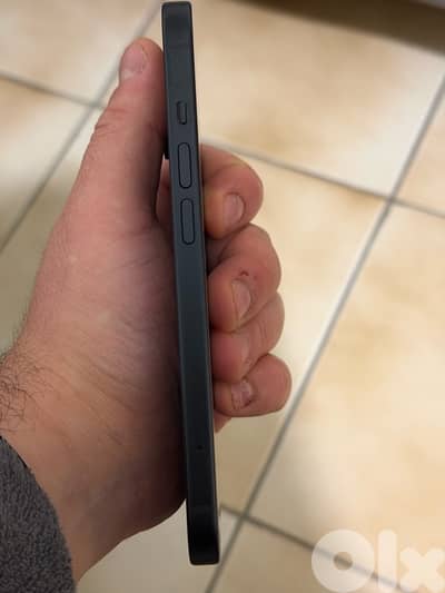 mobile phone iphone 15