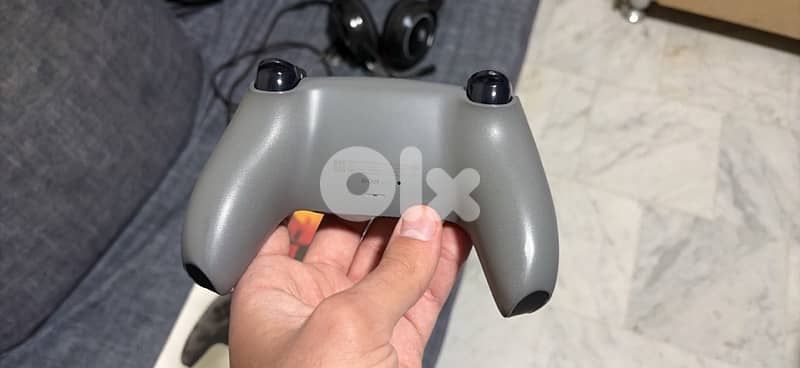 ps5 camouflage controller with games 2