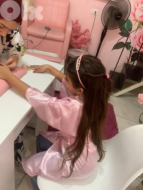 سبا بنات للبيع 1