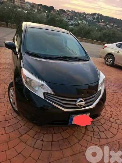 Nissan Versa 2016