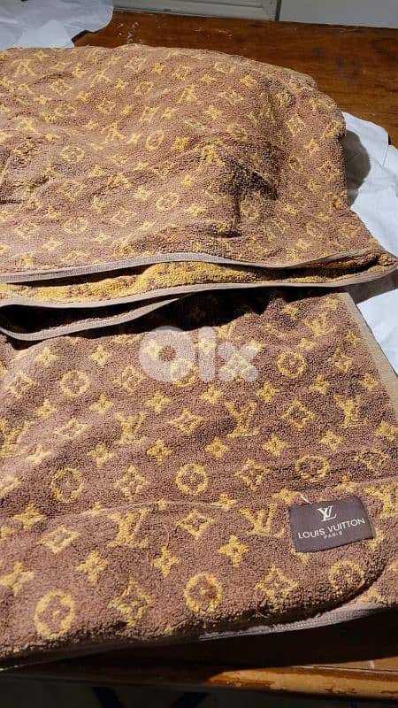Vintage louis vuitton beach towel 7