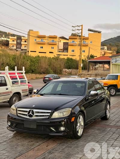 Mercedes-Benz C300 2009