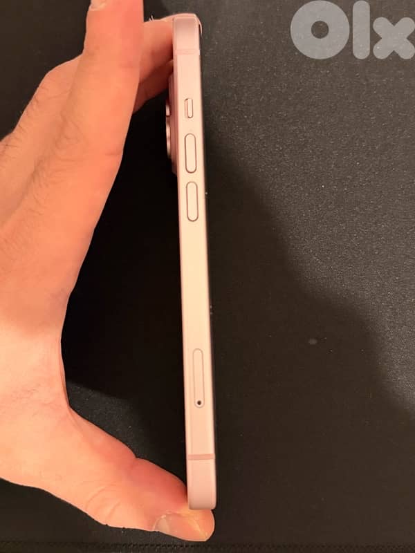iPhone 15 128GB Pink 2