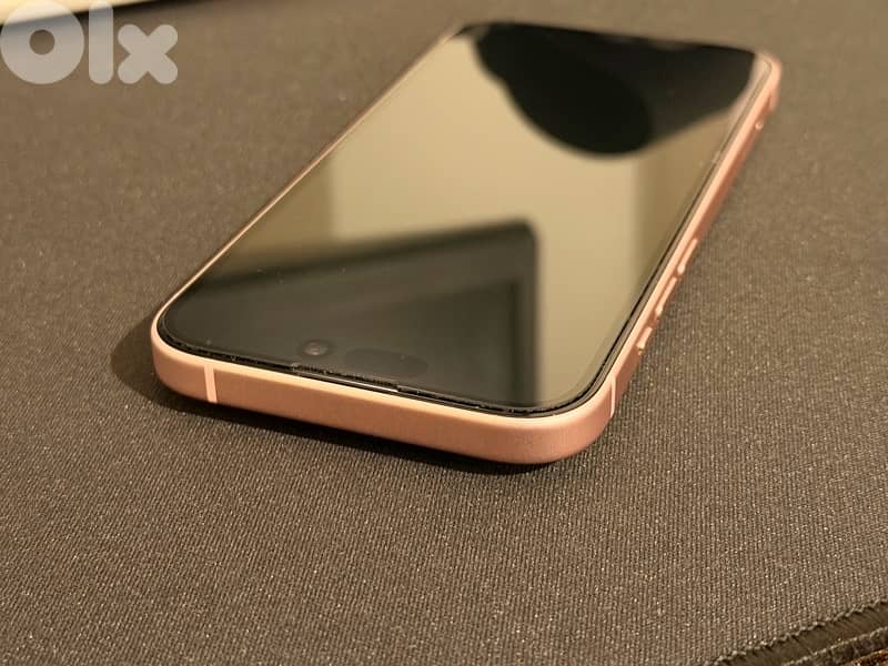 iPhone 15 128GB Pink 6