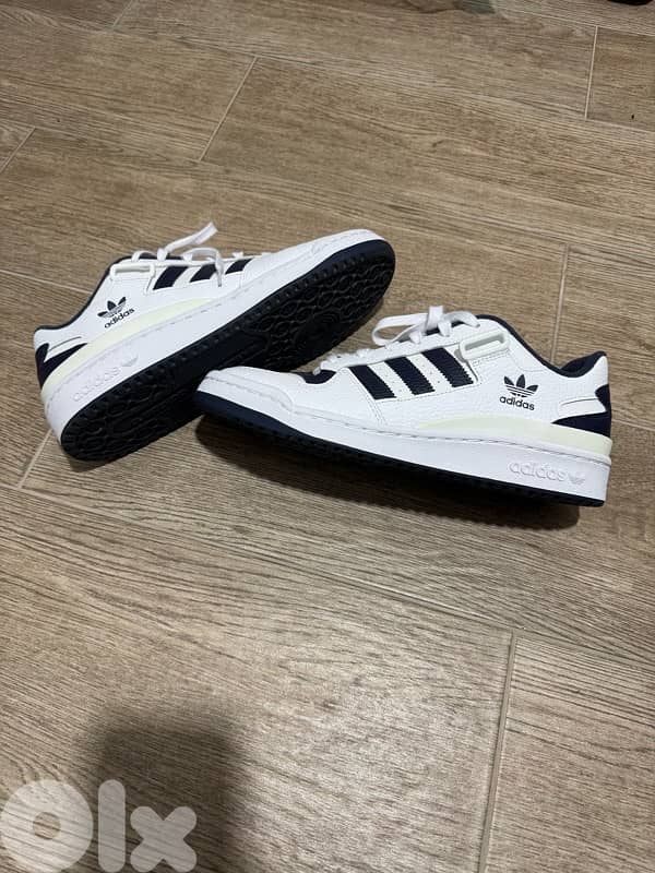 Adidas Forum size 44 1