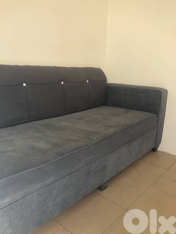 3-Piece Sofa Set – Good Condition 2