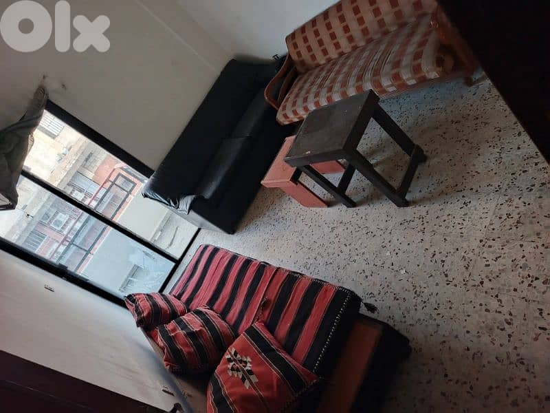 كل شي موجود ٥٠$ 1