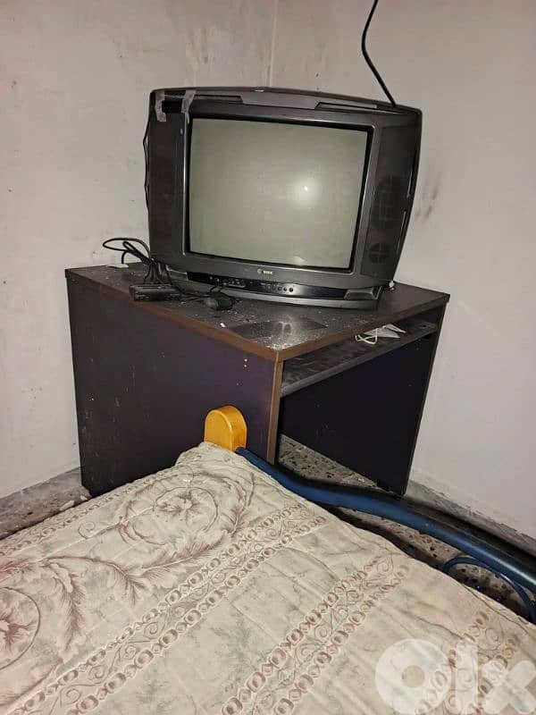 كل شي موجود ٥٠$ 3