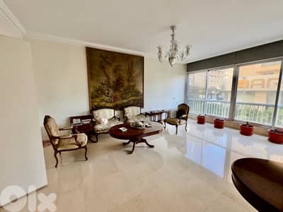 للبيع شقة في قلب بيروت فردان الشارع الرئيس