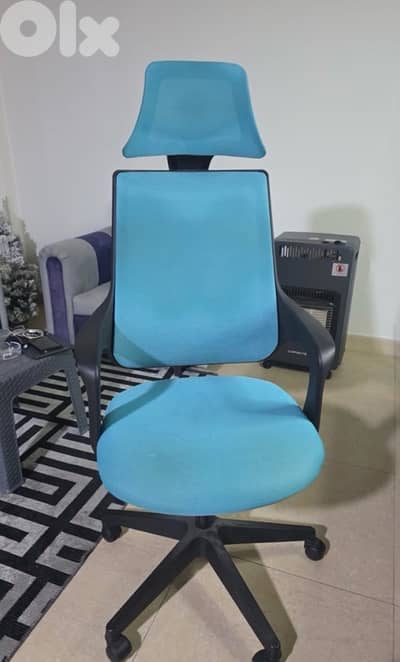 للبيع بداعي السفر الاتصال بشربل  81010102  او واتساب