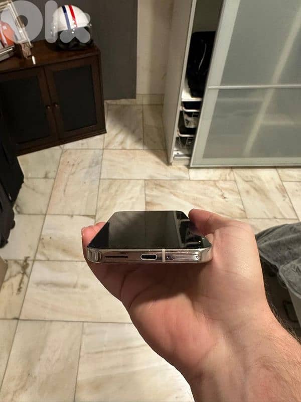 Google pixel 9 Pro xl 4