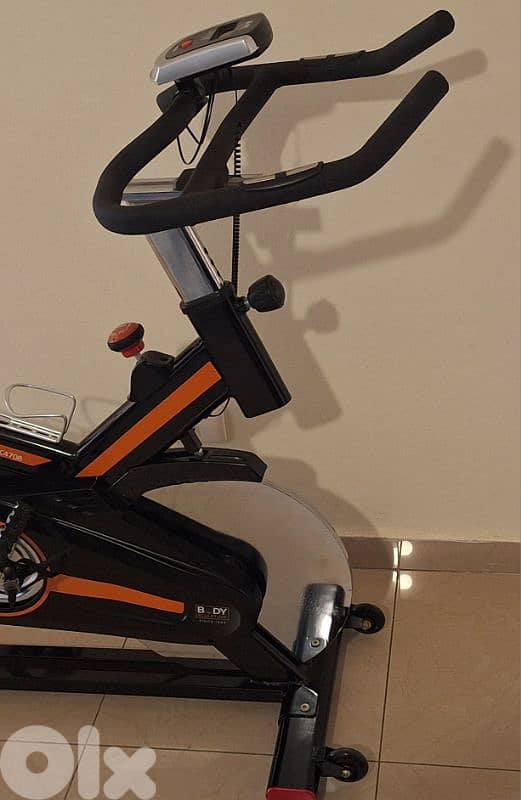 New Spining Bike Body Sculpture b 200 $ 4