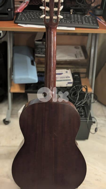 56 years old classical guitar in perfect condition made in Japan 1