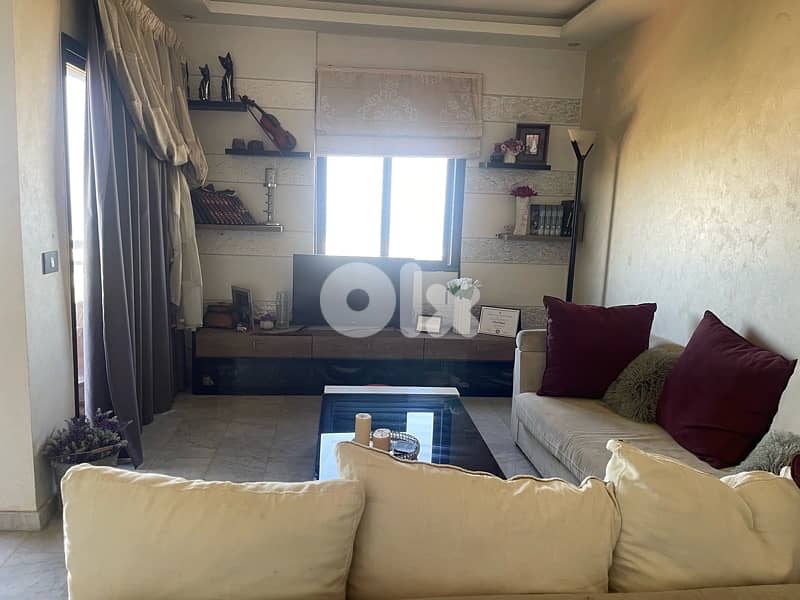 عفش بيت كامل للبيع جيب بيك اب وحمل 6