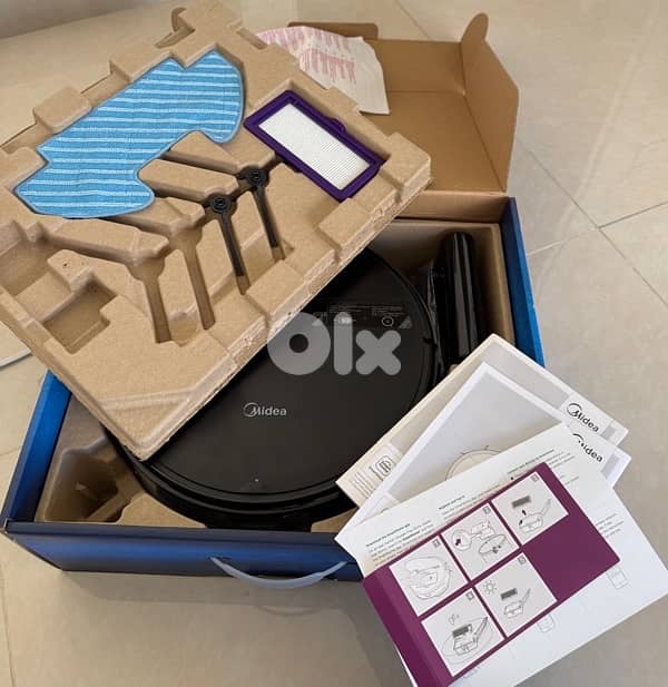 Robot Vacuum Cleaner I5C 1